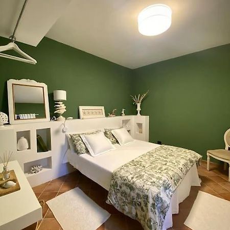 Casa Vacanza Al Duomo: チェファル エクステリア 写真